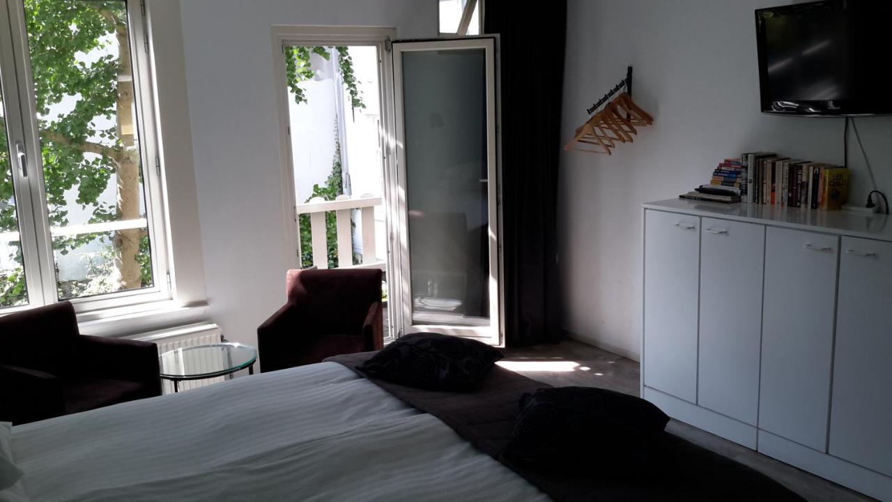 Bed & Breakfast Westviolet Amsterdam Exterior foto